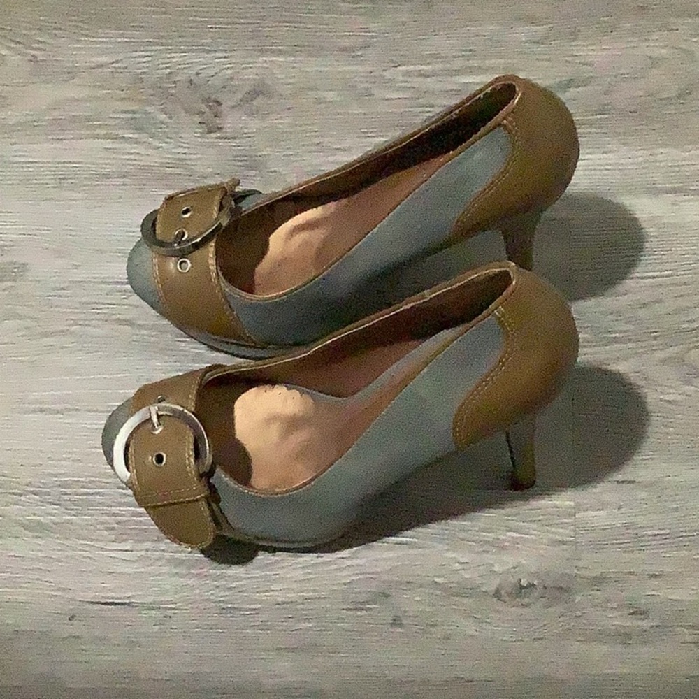 Herstyle Brown And Gray Heels